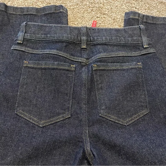 Spanx Kick Flare pull on jeans small - Picture 5 of 5